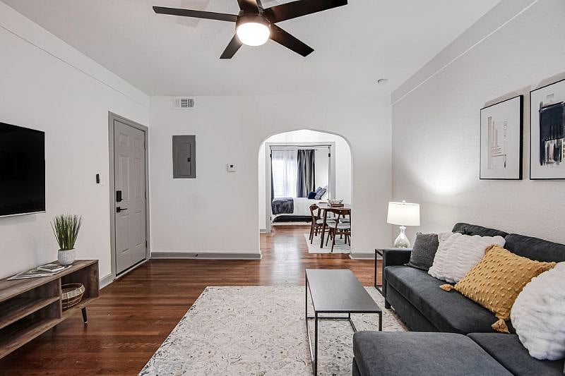 Furnished Finder property 500109_1 photo 11