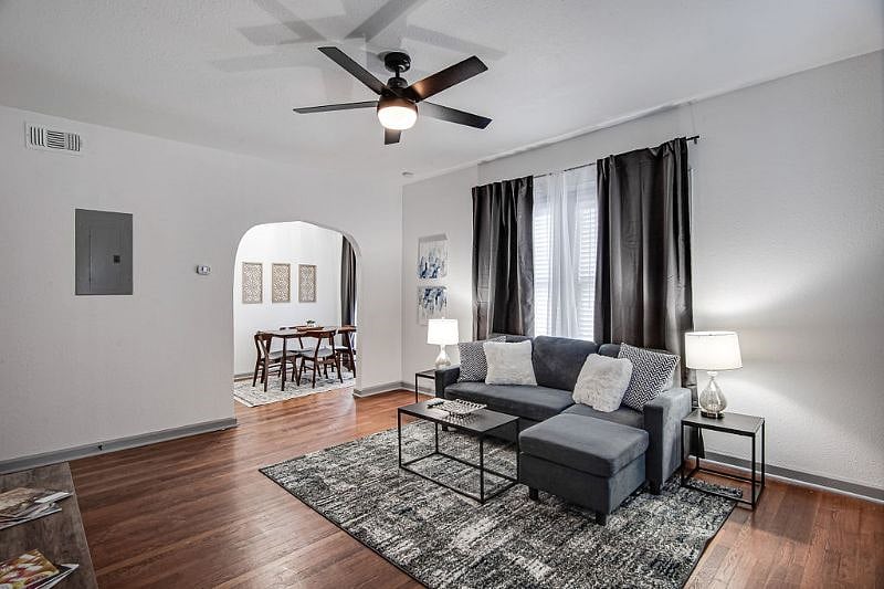 Furnished Finder property 500109_2 photo 9