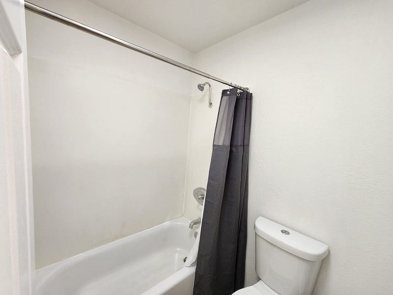 Furnished Finder property 500166_1 photo 9
