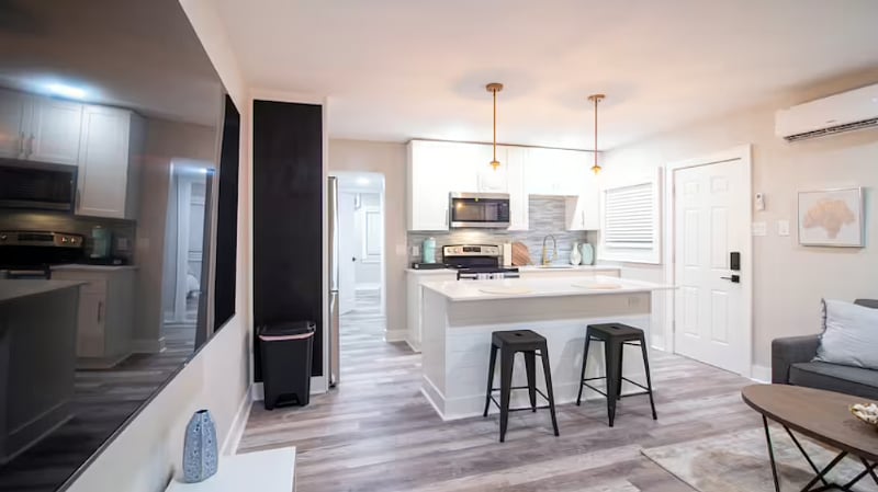Furnished Finder property 500215_1 photo 5