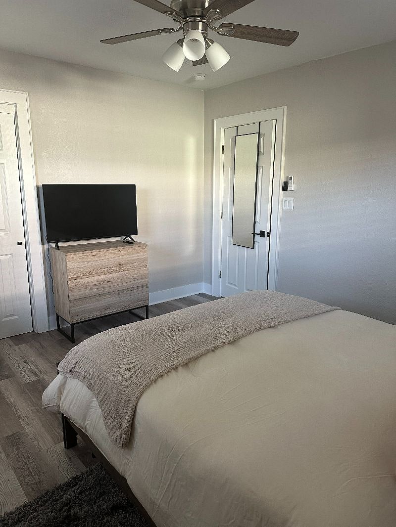 Furnished Finder property 500215_2 photo 14