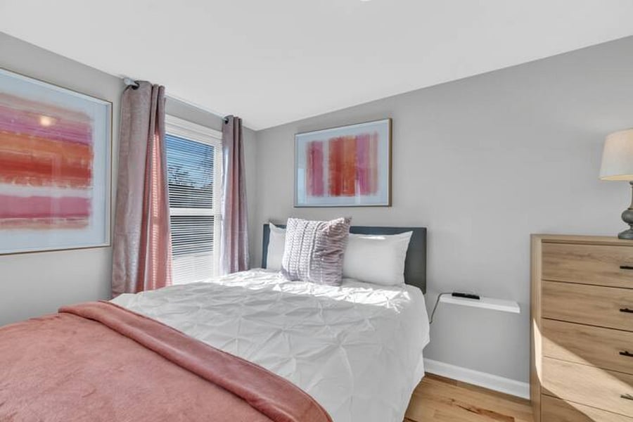 Furnished Finder property 500269_1 photo 18