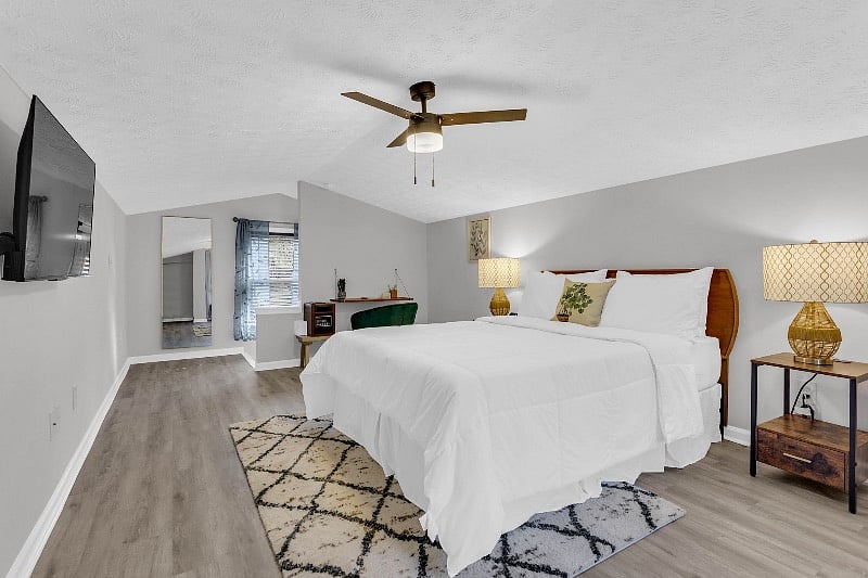 Loft-style Bedroom w/ Long mirror
43inch Roku Smart TV