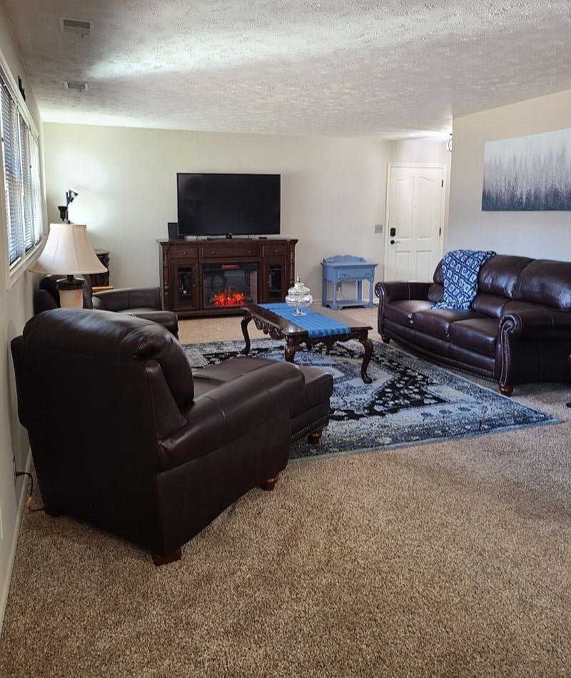Furnished Finder property 500361_1 photo 4