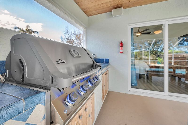 Furnished Finder property 500426_1 photo 31