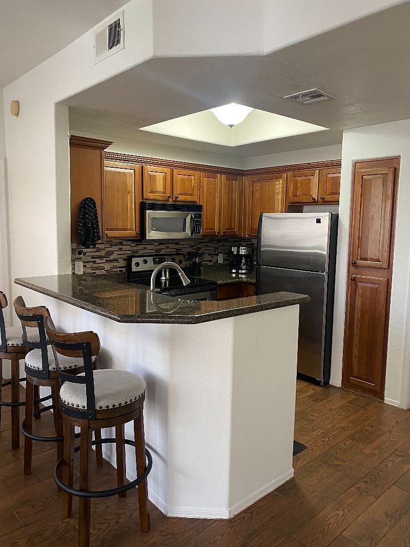 Furnished Finder property 500449_1 photo 13