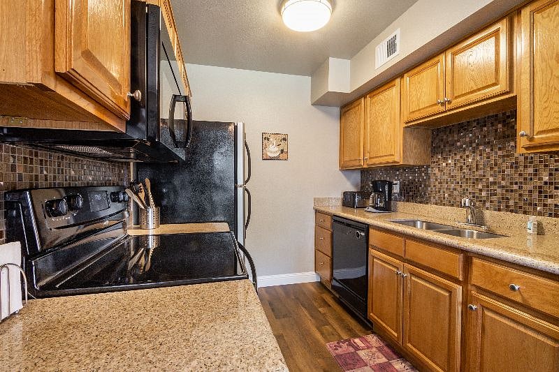 Furnished Finder property 500472_1 photo 5