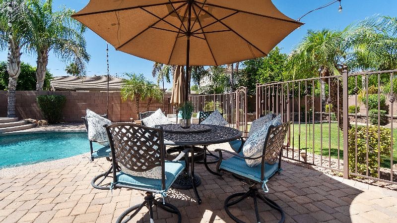 Furnished Finder property 500584_1 photo 17