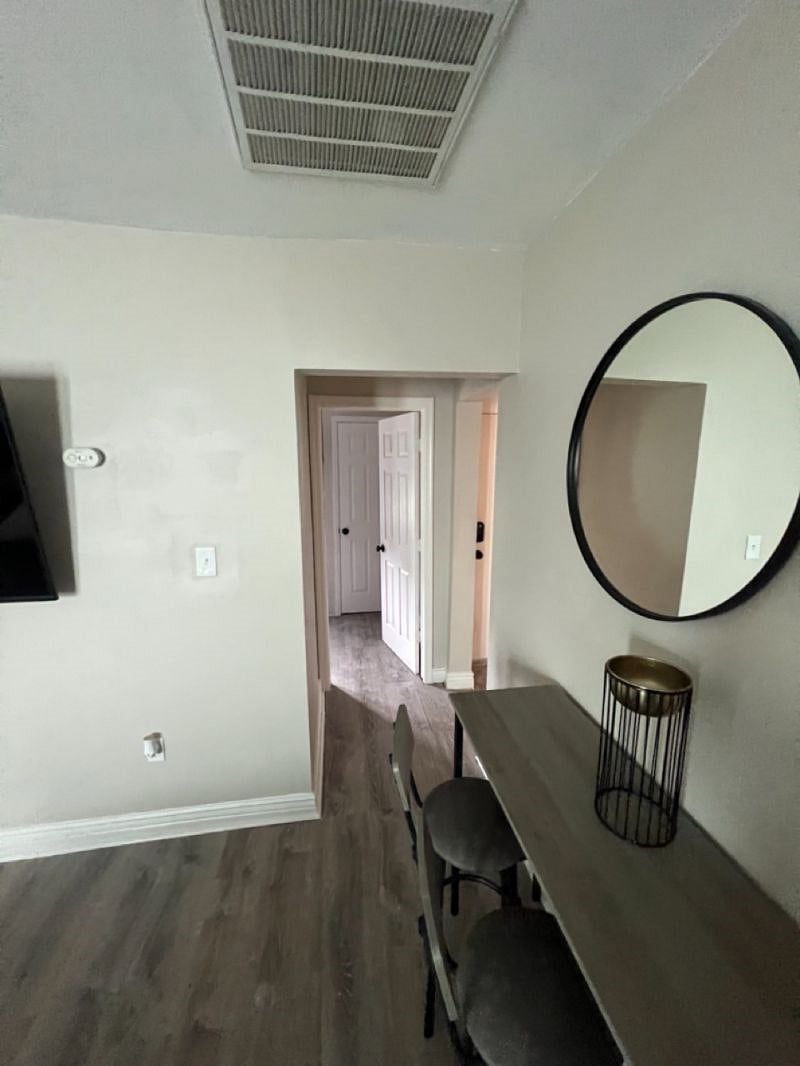 Furnished Finder property 500672_1 photo 3