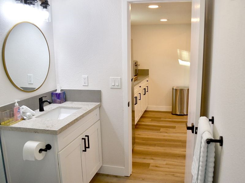 Furnished Finder property 500709_1 photo 17
