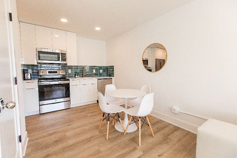 Furnished Finder property 500746_1 photo 6