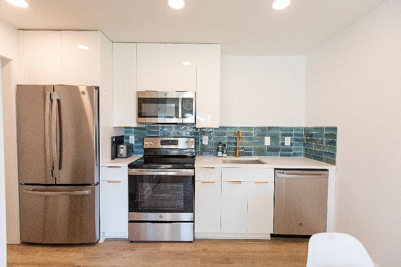 Furnished Finder property 500746_1 photo 8