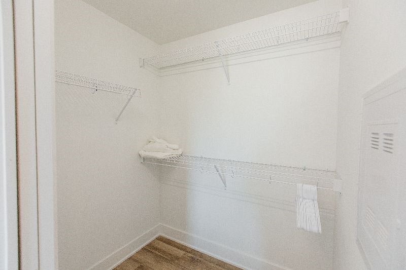Furnished Finder property 500746_1 photo 17