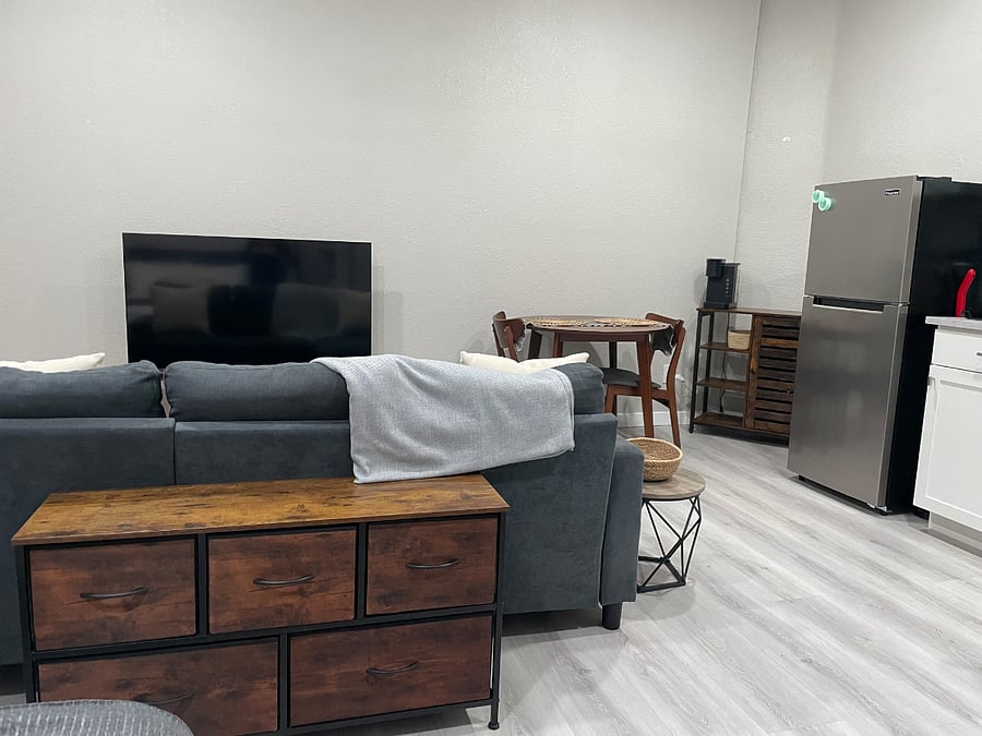 Furnished Finder property 500822_1 photo 9