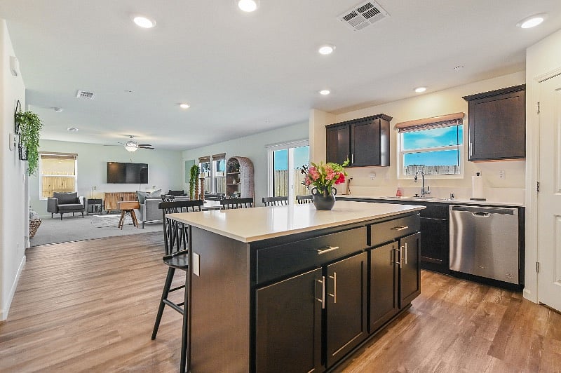 Furnished Finder property 500885_1 photo 4