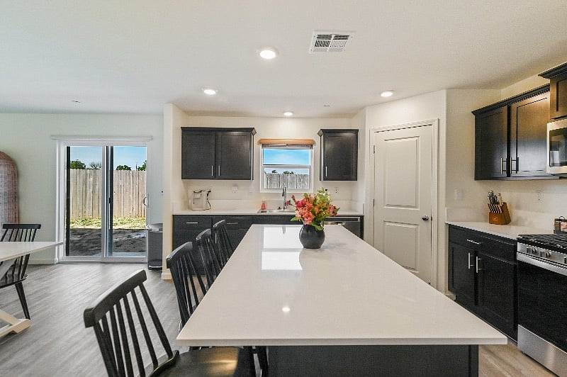 Furnished Finder property 500885_1 photo 7