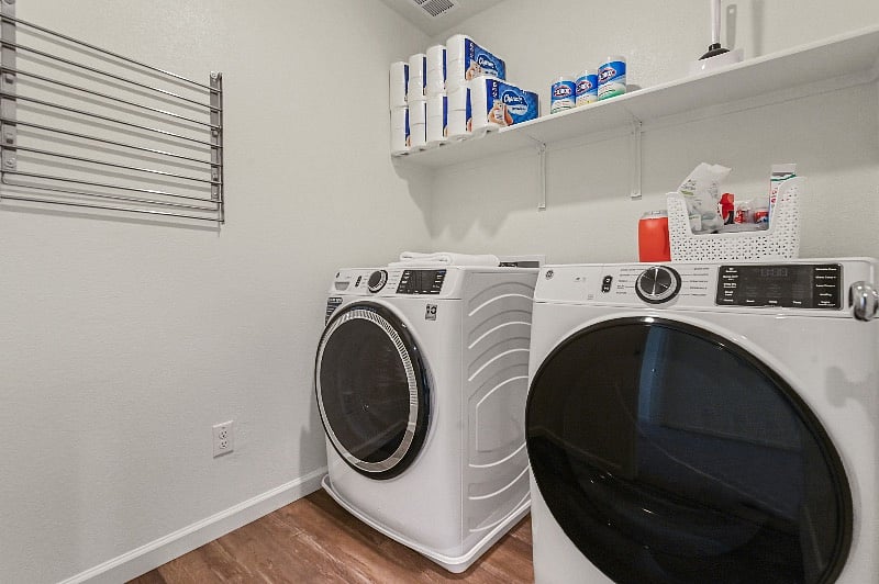 Furnished Finder property 500885_1 photo 17