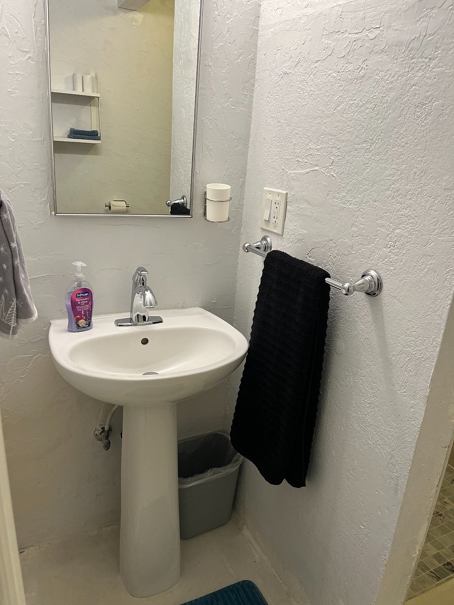Furnished Finder property 500891_1 photo 14
