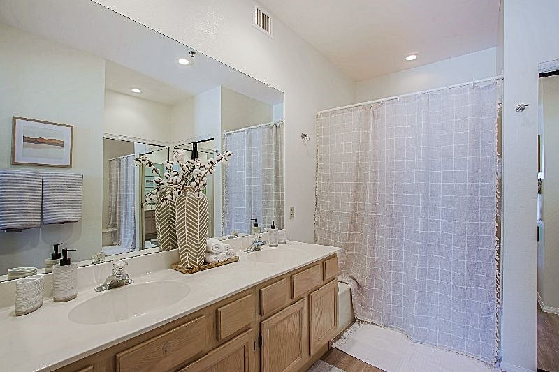 Furnished Finder property 500924_1 photo 15