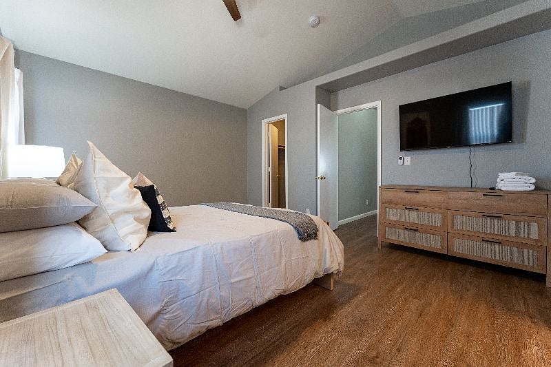 Furnished Finder property 500987_1 photo 14