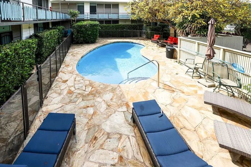 Furnished Finder property 501023_1 photo 17