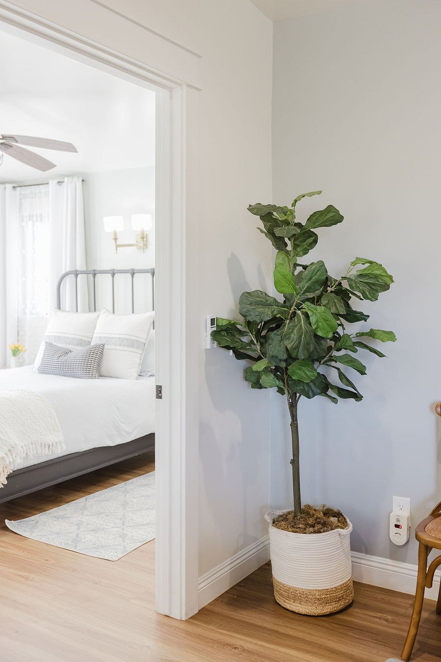 Furnished Finder property 501024_1 photo 24