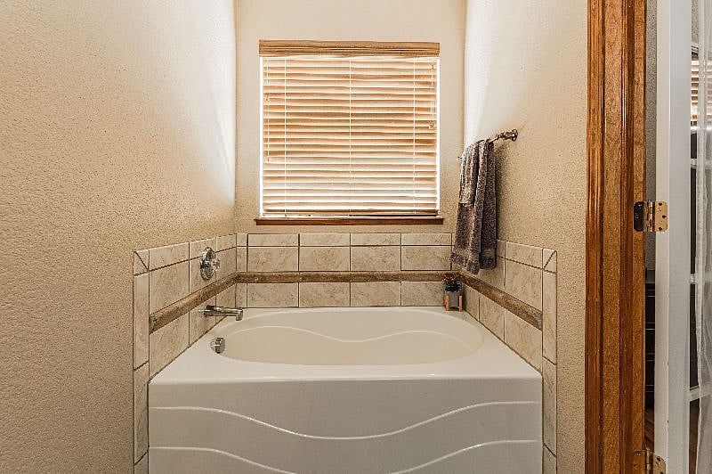 Furnished Finder property 501043_1 photo 9