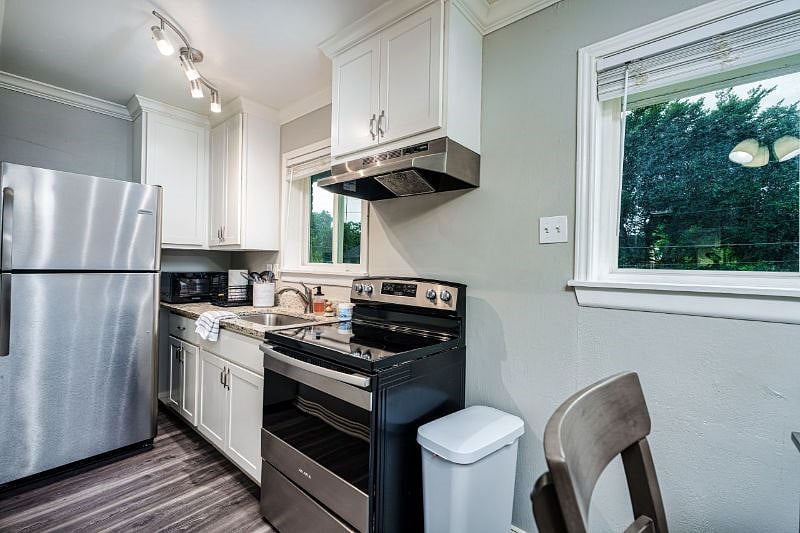 Furnished Finder property 501072_7 photo 3