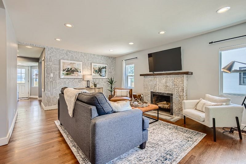 Furnished Finder property 501080_1 photo 3