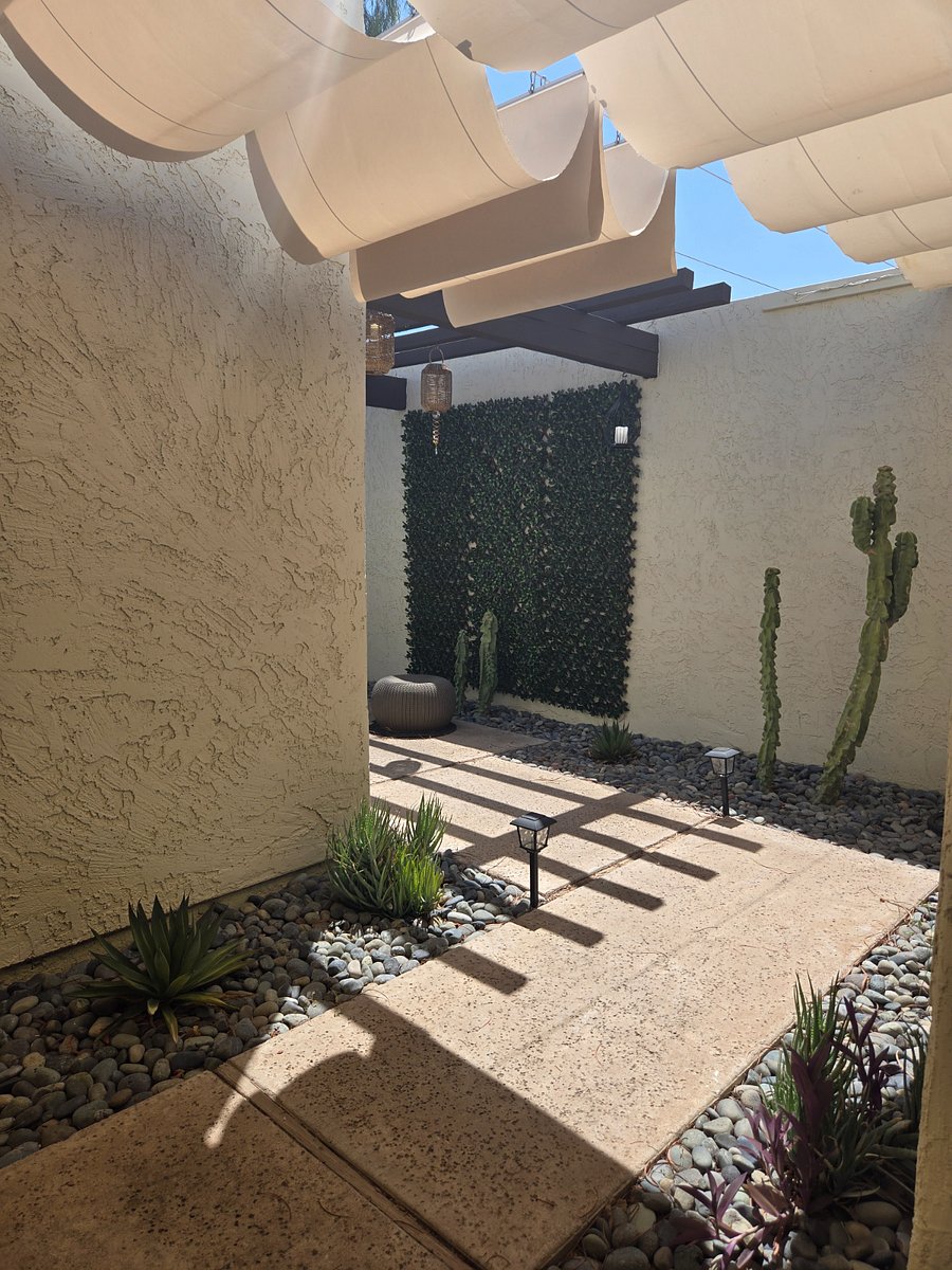 Front Entrance Walkway