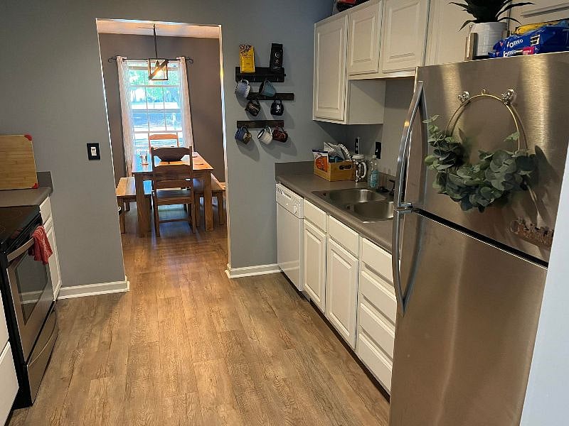 - Kitchen Facing Dining Room -