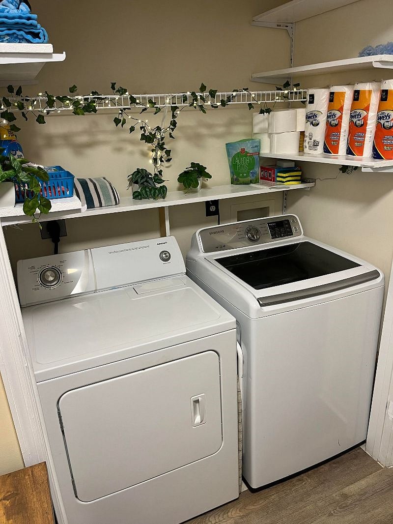 - Hallway Washer & Dryer -