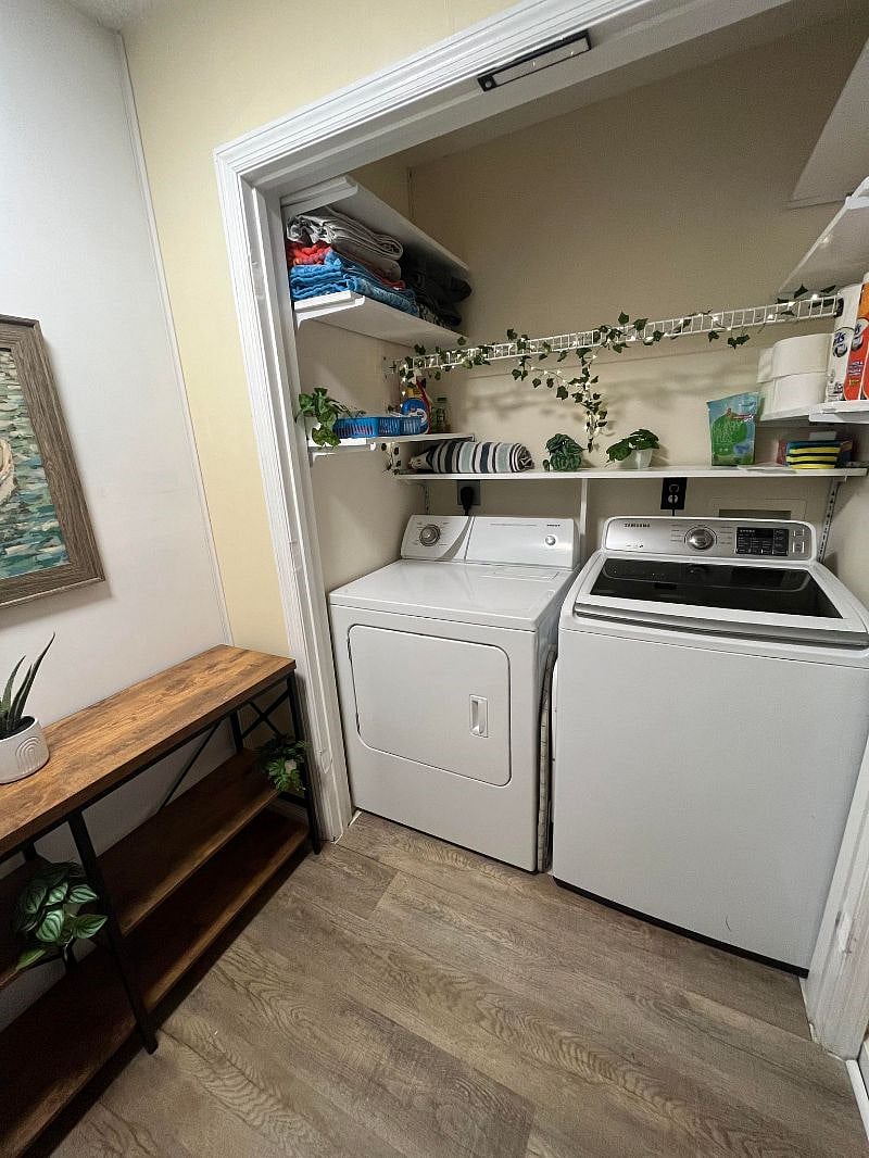 - Hallway Washer & Dryer -