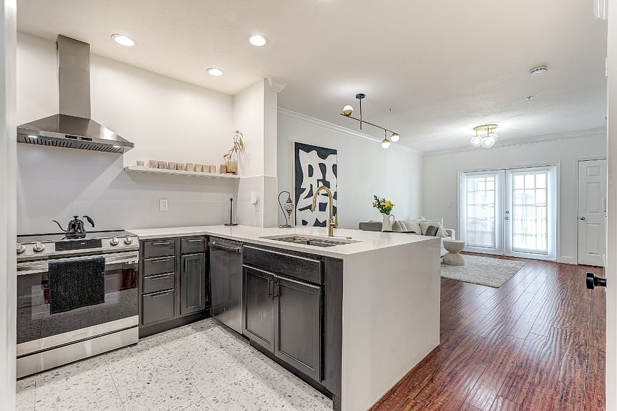 Furnished Finder property 501183_1 photo 2