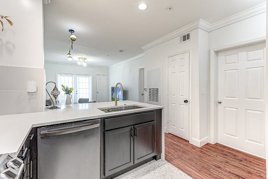 Furnished Finder property 501183_1 photo 6