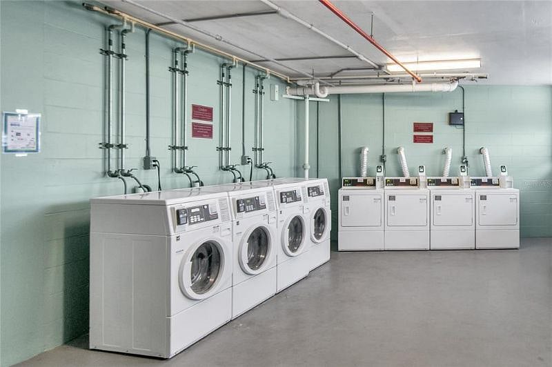 Washer and Dryer on First Floor.
