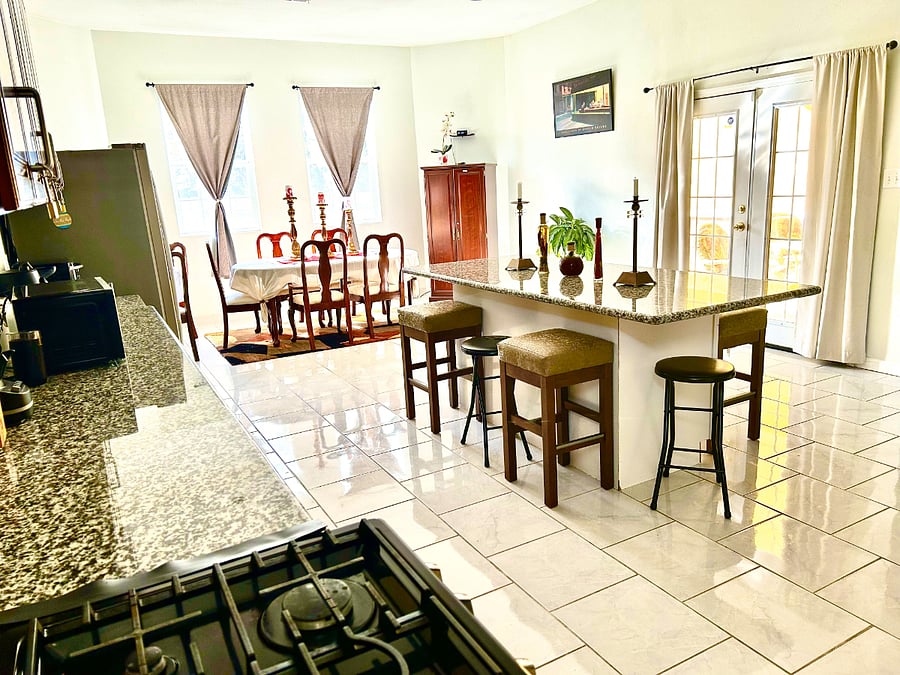 Furnished Finder property 501238_1 photo 5