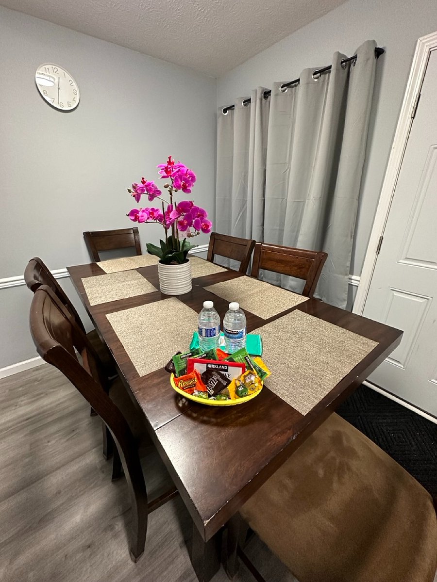 Furnished Finder property 501287_1 photo 8