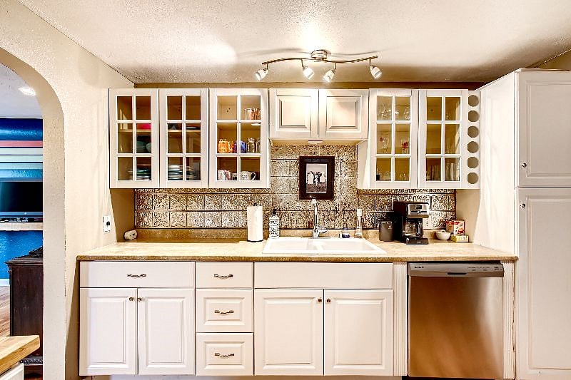 Furnished Finder property 501331_1 photo 6