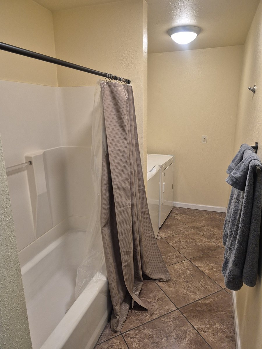 Furnished Finder property 501338_1 photo 6