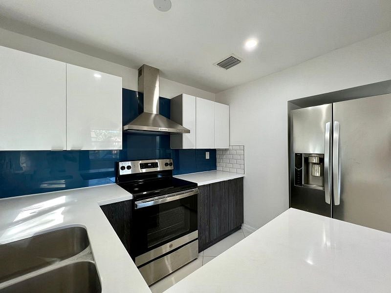 Furnished Finder property 501350_1 photo 5