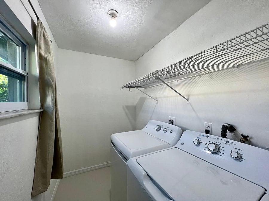 Furnished Finder property 501350_1 photo 9