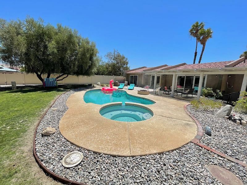 Furnished Finder property 501384_1 photo 71