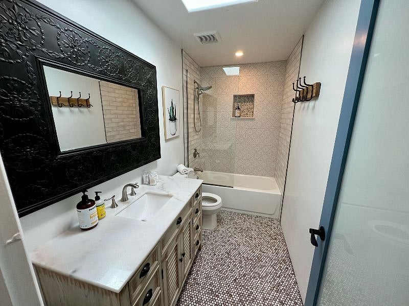 Furnished Finder property 501417_1 photo 2