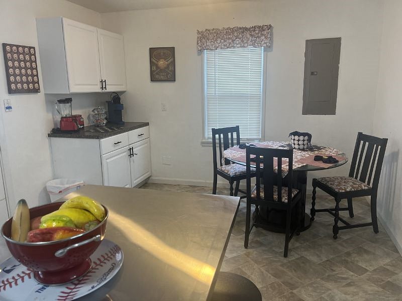 Furnished Finder property 501499_1 photo 5