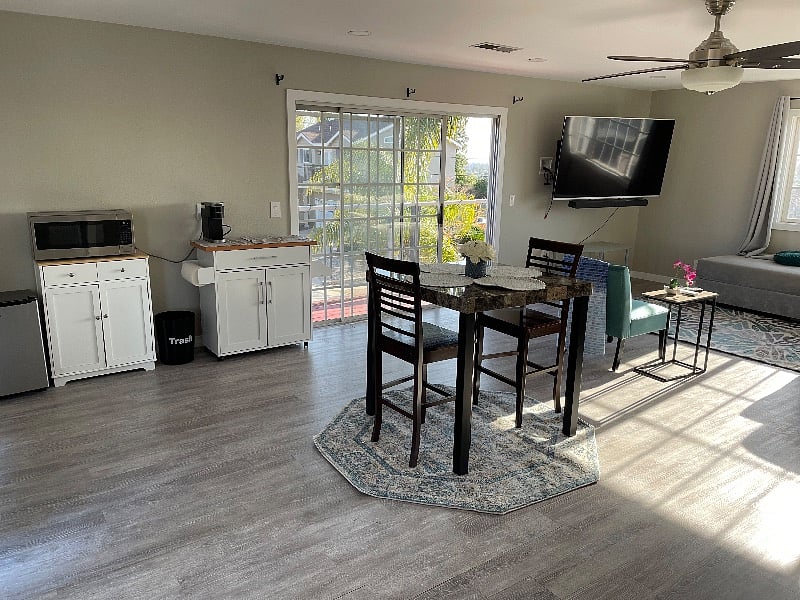 Furnished Finder property 501608_1 photo 4