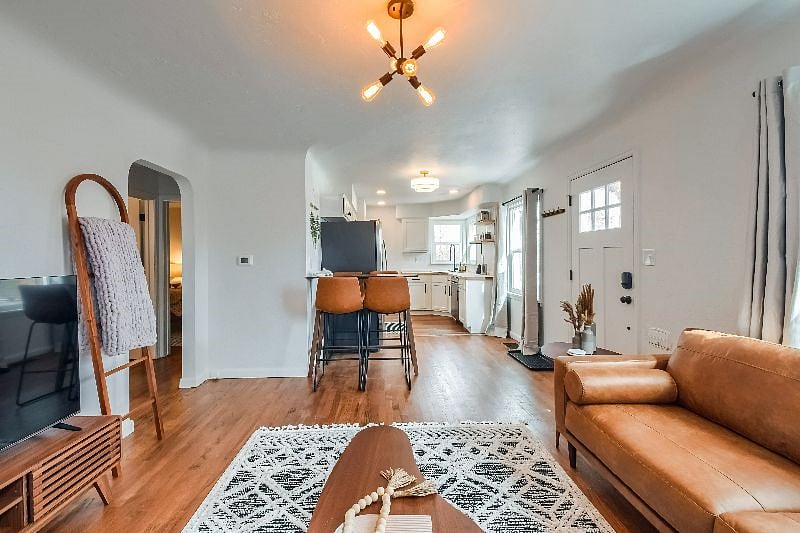Furnished Finder property 501639_1 photo 7