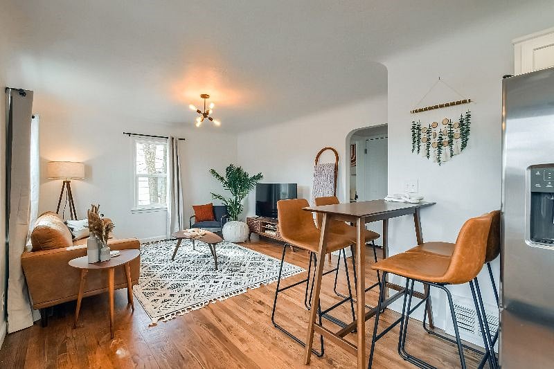 Furnished Finder property 501639_1 photo 12