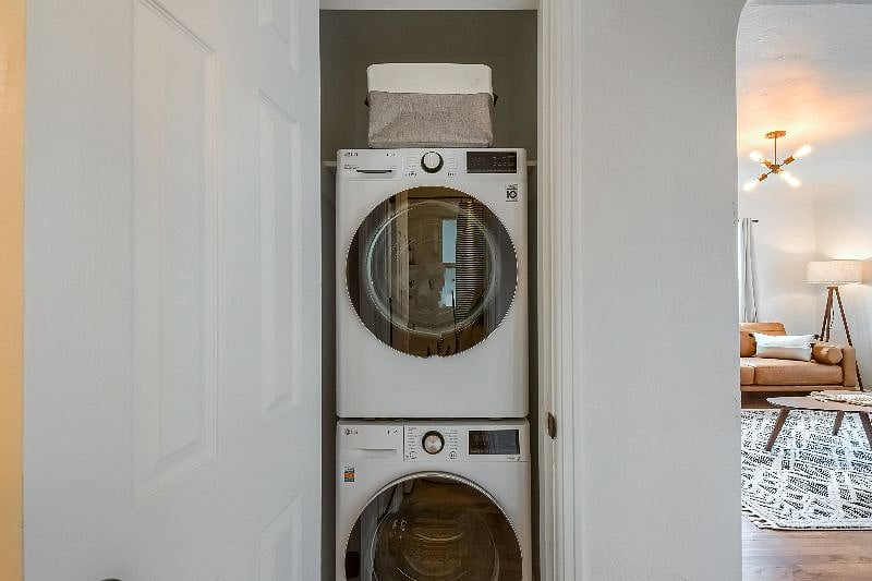 Furnished Finder property 501639_1 photo 15