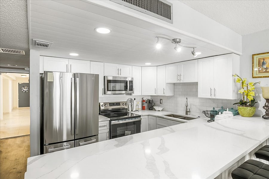 Furnished Finder property 501753_1 photo 12